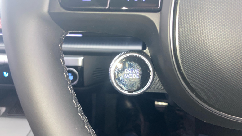 Hyundai IONIQ 6 239kW Ultimate 77kWh 4dr AWD Auto Electric Saloon